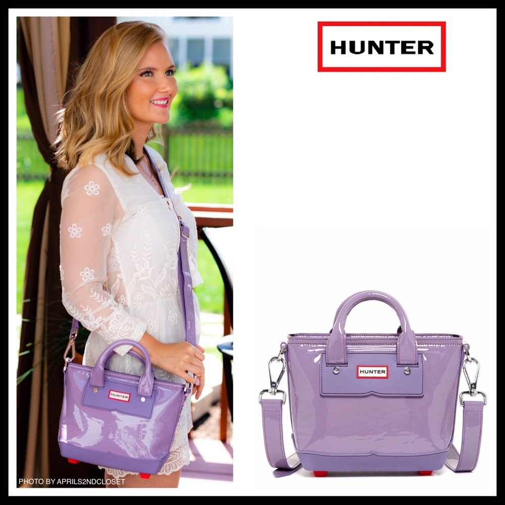HUNTER ORIGINAL PATENT LEATHER CROSSBODY TOTE - Picture 8 of 8